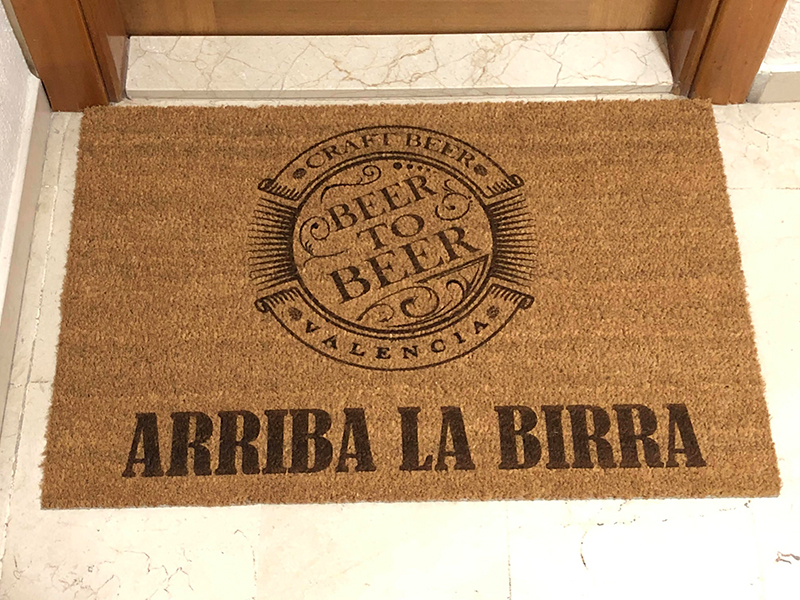 Felpudo Personalizado 14 Felpudo Arriba Birra